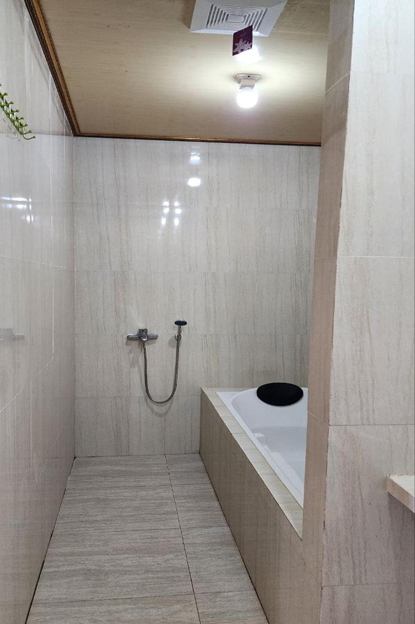 Villa Kopiori 요그야카르타 외부 사진